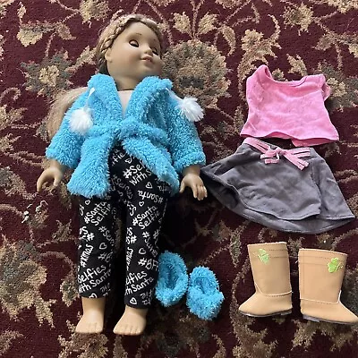 American Girl Doll Of The Year 2012 McKenna Brooks Retired • $50