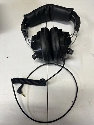 $5 • Buy Vintage Radio Shack Stereo Headphones 20- 516 H/S, Working