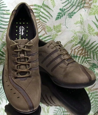 $44.99 • Buy Clarks Wave Wheel Brown Nubuck Leather Sneakers Walking Shoes Us Womens Sz 10 M