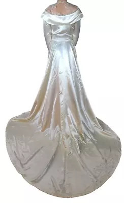 Vintage Vogue Special Design Liquid Satin Wedding Dress Cream Rare • $490