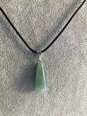 £2.99 • Buy Green Aventurine Crystal Long Teardrop Shaped Pendant & Black Cord Necklace 💚