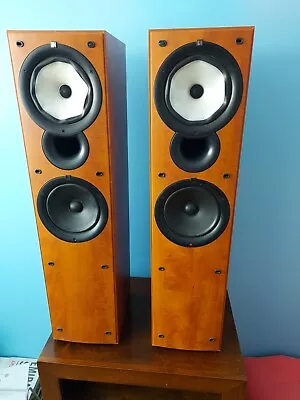 Kef Speakers Q.55.2 . In Nice Condition. Top Midrange Speakers The Cones Warped. • £0.99