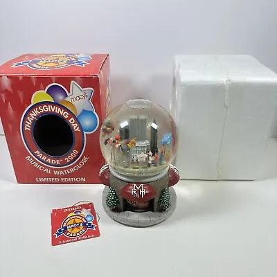 Macy’s Thanksgiving Day Parade 2000 Musical Waterglobe Limited Edition In Box • $39.99