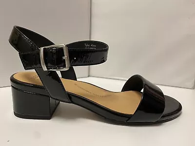 Sz 40/9 XW New Ziera Tyler Patent Leather Sandals Low Heels • $220