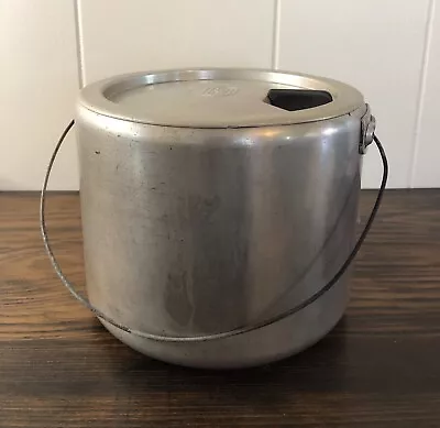 $44.99 • Buy EKCO Vintage Cast Aluminum Bean/Soup Pot Tin Lid Wire Handle