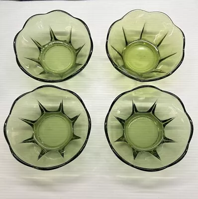 Vintage Avocado Green Glass Scalloped Edge Dessert Berry Bowl Set Of 4 • $15.95