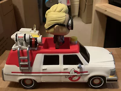 FUNKO POP! RIDES: Ghostbusters 2016 - Ecto-1 & Jillian Holtzmann Vinyl Figure • £24.99