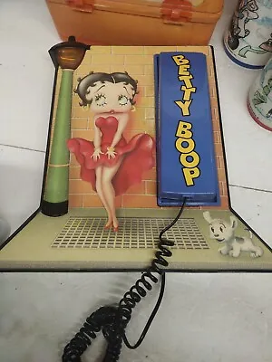 Betty Boop King Features Marilyn Monroe Pose Street Lamp Telephone Vintage 1998 • $39.99