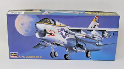 Hasegawa CORSAIR II A-7A 1:72 SCALE US Navy Based Attacker #02610 BT10-800 New • $25