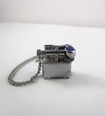 VINTAGE MINIATURE  LIGHTER  1950's  UNMARKED • $30