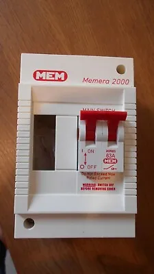 MEM MEMERA 2000 2 WAY CONSUMER UNIT WITH 63A MAIN SWITCH. 100mm X 155m X 77mm. • £14.99