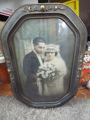 Antique Wedding Portrait Hexagonal Wood Frame Convex Bubble Glass 23  • $30