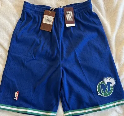 NWT  Youth Mitchell & Ness Dallas Mavericks Shorts Vintage Blue Green Size XL • $64.99