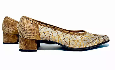 Vintage Madeleine Moda Giovane Women’s Size 7 Mesh Embroidered Brown Suede Pump • $49.99