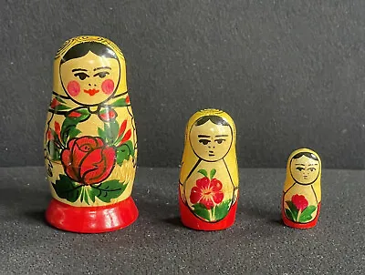 Vintage Russian Matryoshka Nesting Dolls Hand Painted Wood  • $7.95