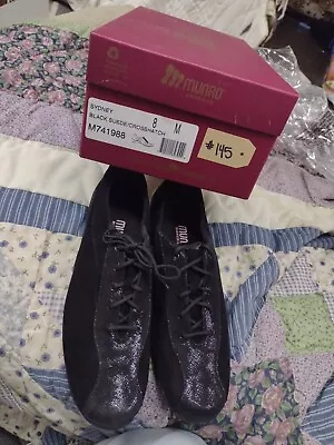 Munro Sydney  Black Suede  Size 8M  BRAND NEW In Box • $34.50