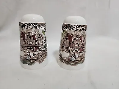 Johnson Bros Heritage Hall Salt & Pepper Shakers Set # 4411 ENGLAND Priority • $34