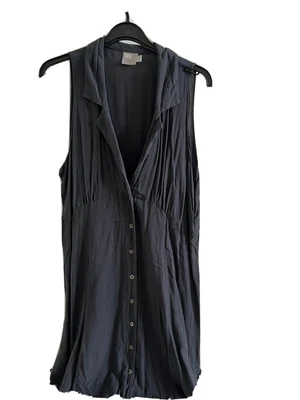 £5 • Buy ASOS Design Pinafore Dress 16