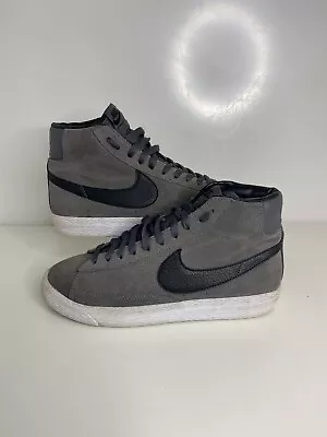 £24.99 • Buy Nike Mid Grey Blazers Suede Grey Black White Size 5.5  539929-011