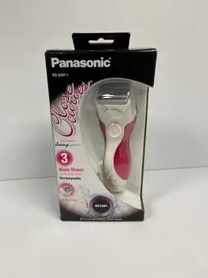 Panasonic Close Curves Rechargeable 3 BLADE SHAVER Floating Action ES 2207 P New • $73.88