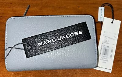 Auth. Marc Jacobs Wallet -Rock Grey Pebbled Leather - Mint Leather Interior  EUC • $78