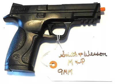 Prop Smith & Wesson M&p Pistol Used During The Production Of  The Walking Dead ! • $175