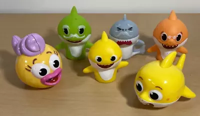 Nick Pinkfong Baby Shark & Goldie Figures Grandma & Grandpa Fngr Puppets 6 Pcs • $4.99