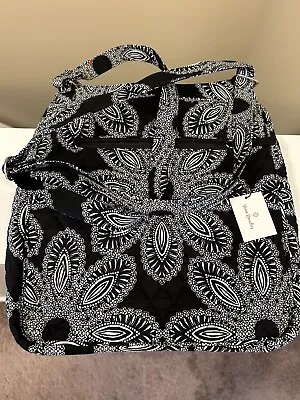 Vera Bradley Large Crossbody Mailbag Messenger Bag Blanco Bouquet (New With Tags • $10