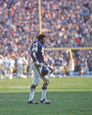 1977 Minnesota Vikings CHUCK FOREMAN Glossy 8x10 Photo Super Bowl XI Poster • $5.49