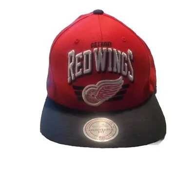 Detroit Red Wings Mitchell & Ness SnapBack Adjustable Hat Cap Black/Red  • $17.99