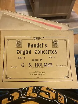Handel’s Organ Concertos Set 1 Edited Holmes • £4