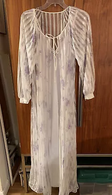 Vintage 70s VAL MODE Nightgown Negligee & Robe Set S White Purple Floral Gown • $25
