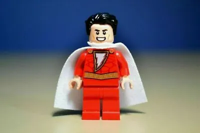  NEW LEGO Shazam Super Heroes Minifigure  • $23.52