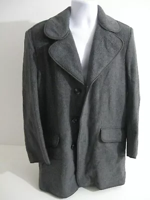 VINTAGE 1960s WOOL BLEND GREY MENS COAT BUTTON UP TARTAN LINED • £19.99