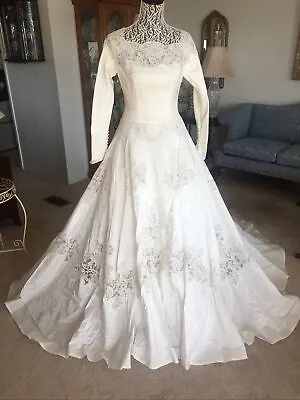 Vintage 1960 Cahill Beverly Hills Ivory Wedding Dress-French Alencon Lace-small • $400