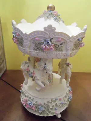 Design French Fragrances Musical Carousel Merry Go Round / Box • $10.95