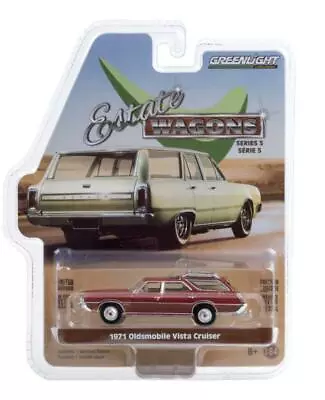 GREENLIGHT 29990 D 1971 Oldsmobile Vista Cruiser - Matador Red Diecast Car 1:64 • $5.56