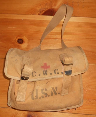 $139.95 • Buy U.s.n./u.s.m.c. Ww2 Corpsman Bag With Contents, Original,nice!