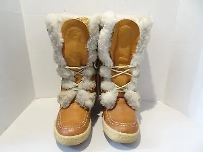 Vintage Winter Boots Sherpa Lined Gum Crepe Sole Made In Canada W Sz 8 60s/70s • $49.99