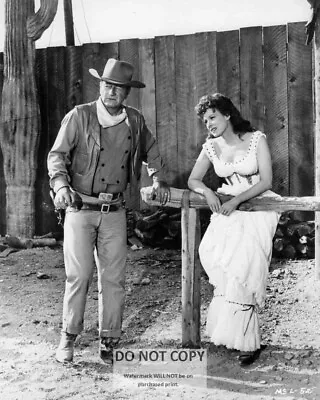 JOHN WAYNE & MAUREEN O'HARA IN  McLINTOCK!  - 8X10 PUBLICITY PHOTO (ZY-071) • $8.87