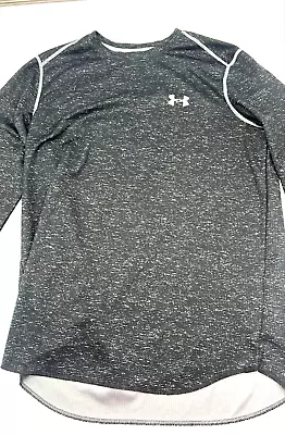 Under Armour Black Heatgear Men's Long Sleeve Athletic Shirt M • $12.95