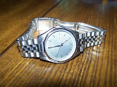 Vintage Citizen Men's Watch 6100-S16873 Royal Oak Style Metal Band Excellent • $50