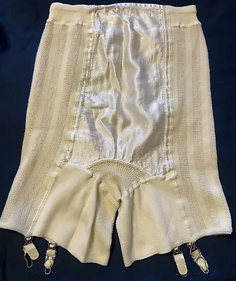 Sz M Deadstock 50s Hollywood Vassarette Liteline Bottom Girdle Garters • $50