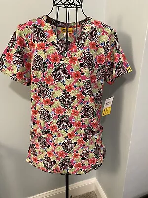 New Wonder Wink Ladies Women Scrub Top XS Extra Small Zebra Hearts Pink Floral • $18.99