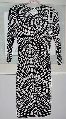 Nicole Miller Dress. NWOT Artelier-Black/ Ivory. Rayon/span. Size S. Ruched • $24