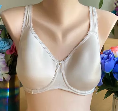 323 Wacoal 32DDD Beige Basic Beauty Underwire Spacer T-shirt Bra #853192 • $18.82