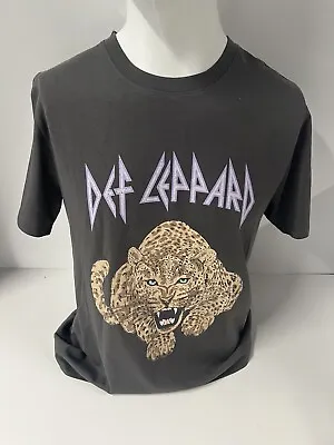 Def Leppard T-shirt Small Mint Condition Like New  Light Brown • $27.99