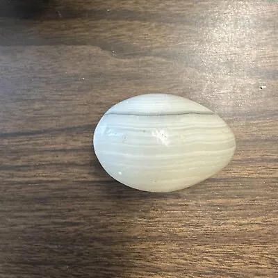 1 White With Gray Tones Alabaster Marble Egg 2.5” Paperweight Collector Easter • £9.49