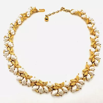 Vintage Trifari Necklace Faux Pearls Gold Tone Signed  Leaves Collar • $90