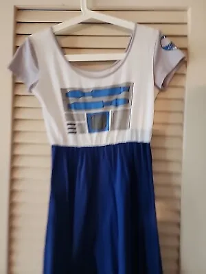 R2D2 Dress By Her Universe Size Small • $16.99